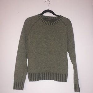 banana republic grey sweater